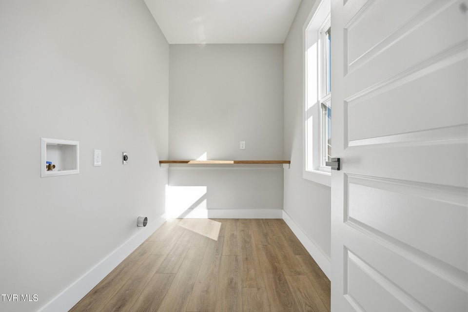 Photo #26: 1809 Top Sail Court