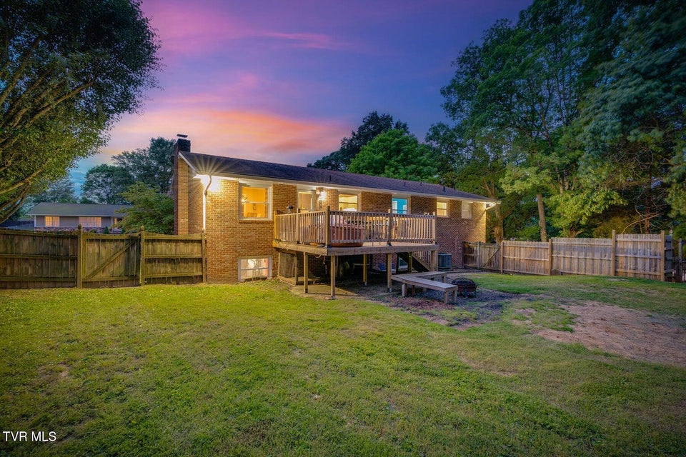 Photo #4: 417 Oakmont Drive