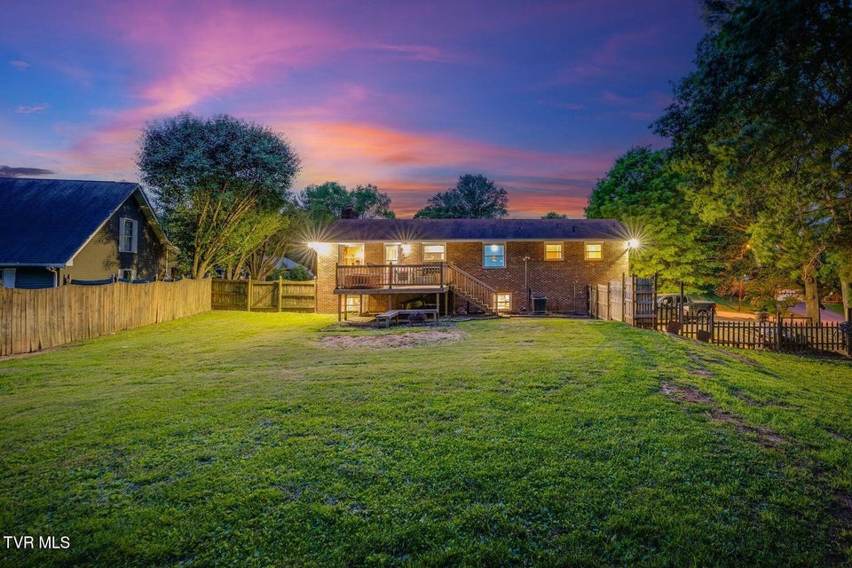 Photo #5: 417 Oakmont Drive