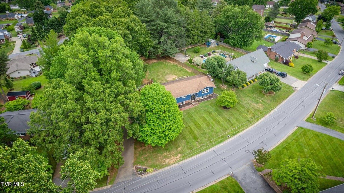 Photo #55: 417 Oakmont Drive