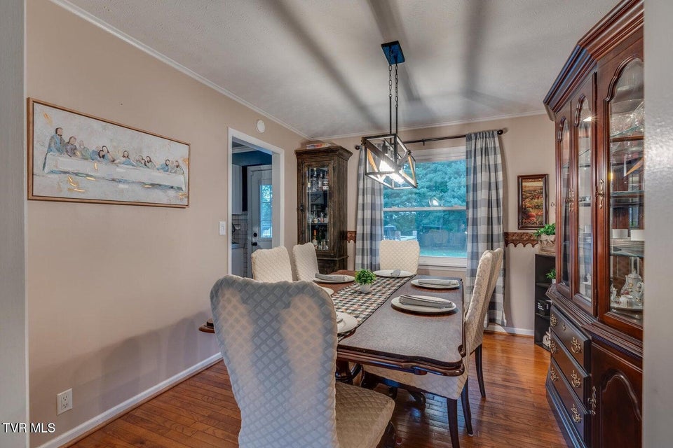 Photo #19: 417 Oakmont Drive