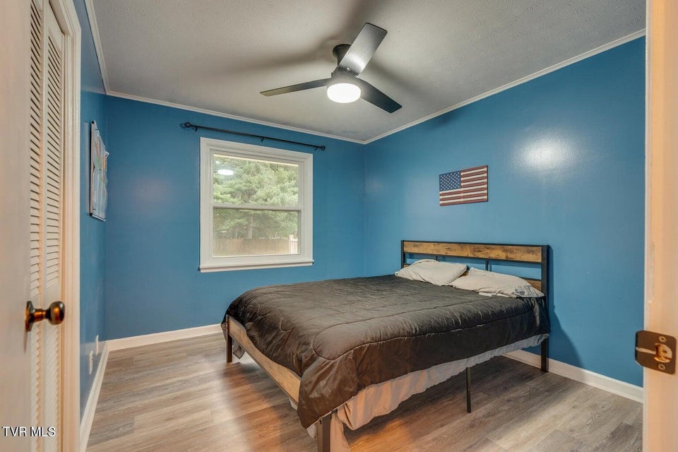 Photo #26: 417 Oakmont Drive