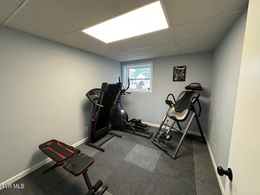 Photo #40: 417 Oakmont Drive