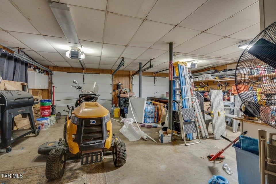 Photo #56: 417 Oakmont Drive