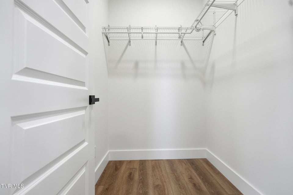 Photo #26: 1846 Top Sail Court