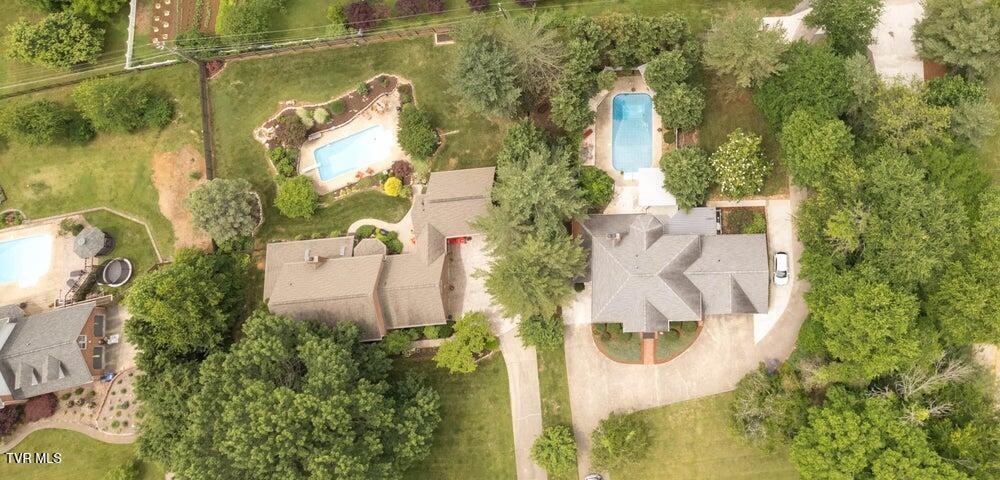 Photo #52: 1000 Rotherwood Drive