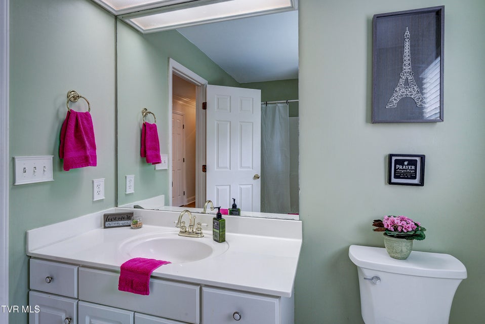 Photo #28: 2824 Berkshire Lane