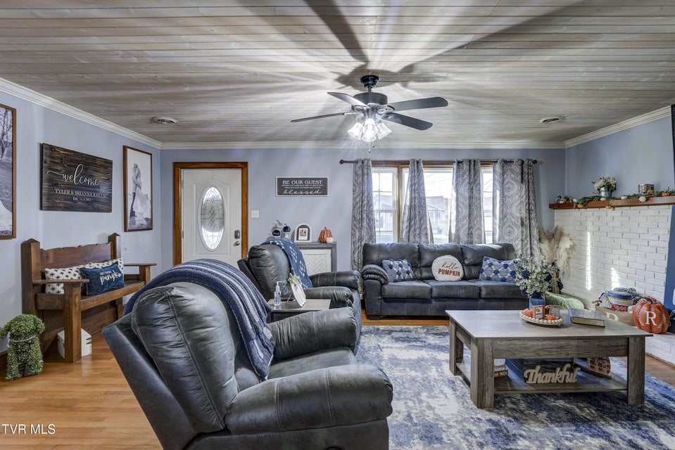 Photo #14: 1617 Tremont Avenue