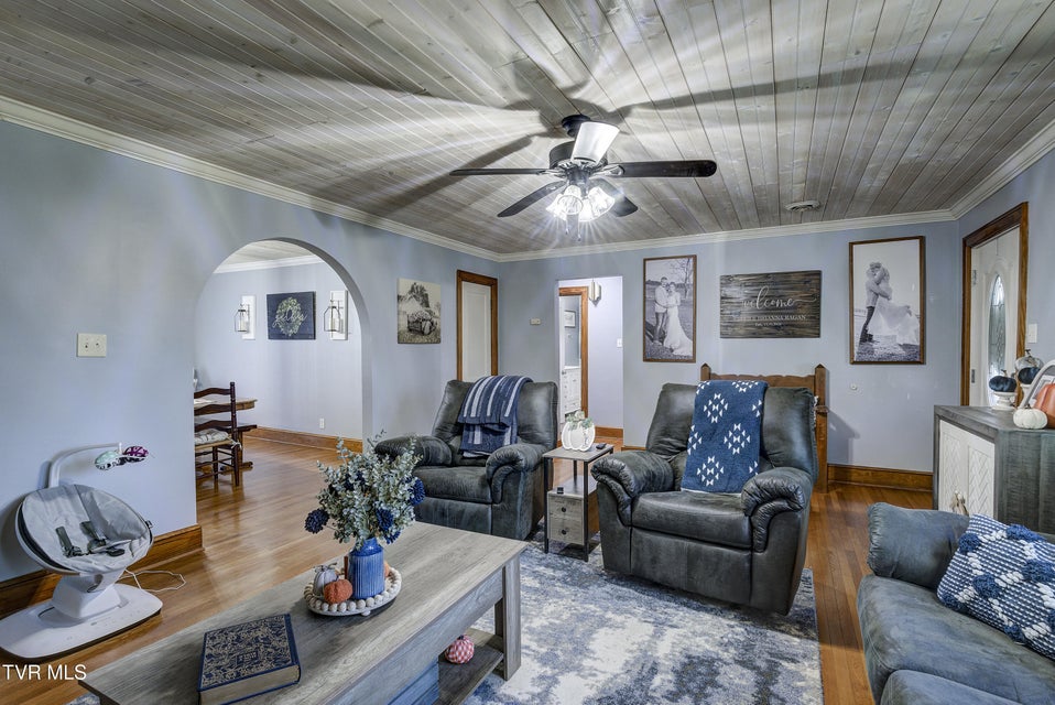 Photo #15: 1617 Tremont Avenue