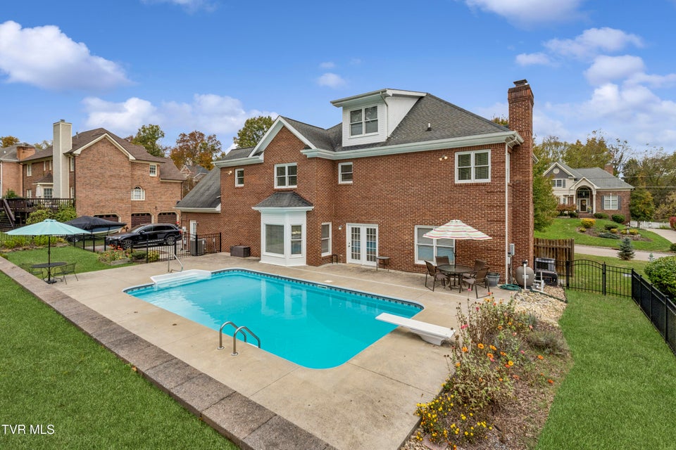 Photo #3: 2824 Berkshire Lane