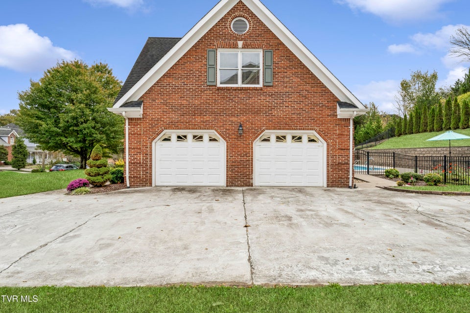 Photo #62: 2824 Berkshire Lane