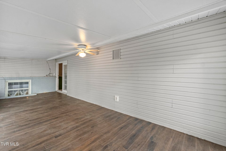 Photo #6: 1814 Brentwood Drive