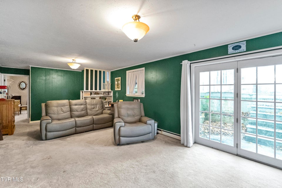 Photo #8: 1814 Brentwood Drive