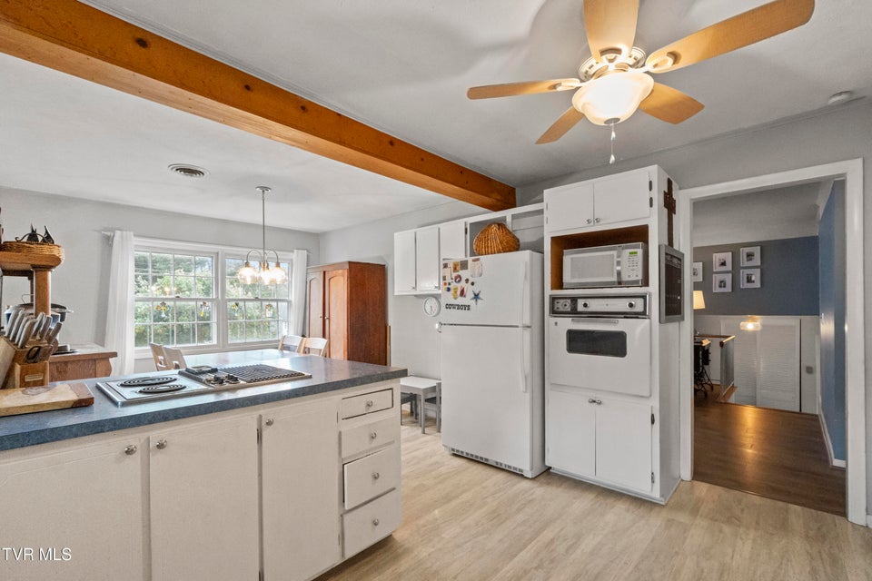 Photo #14: 1814 Brentwood Drive