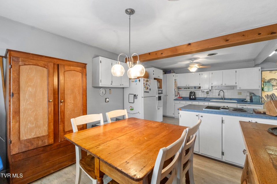 Photo #18: 1814 Brentwood Drive