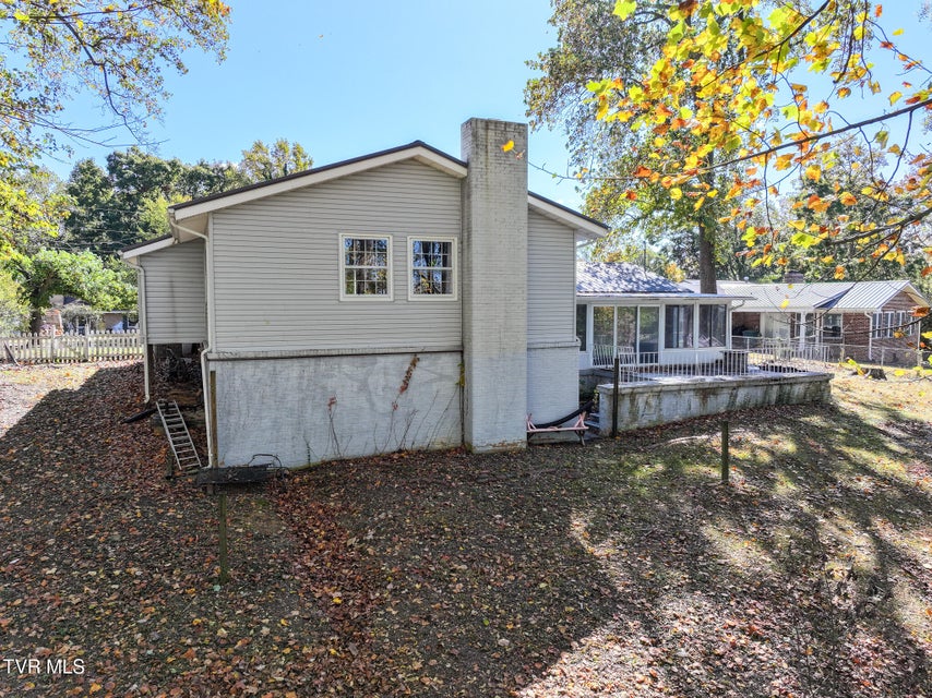 Photo #38: 1814 Brentwood Drive