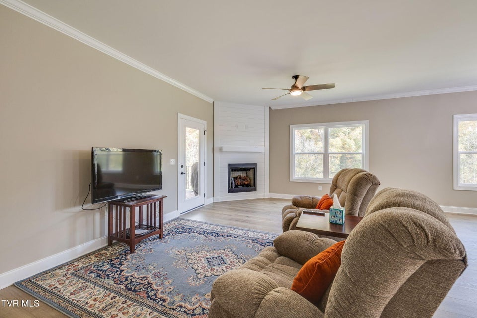 Photo #7: 217 Quiet Stroll Lane