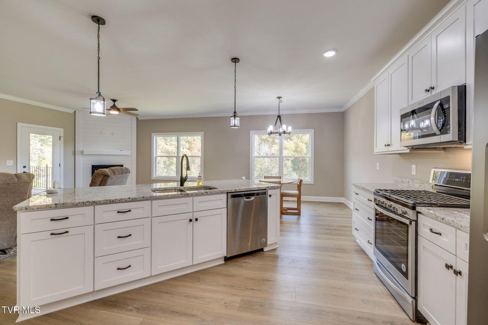 Photo #13: 217 Quiet Stroll Lane