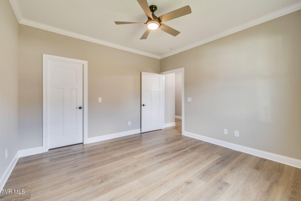 Photo #21: 217 Quiet Stroll Lane