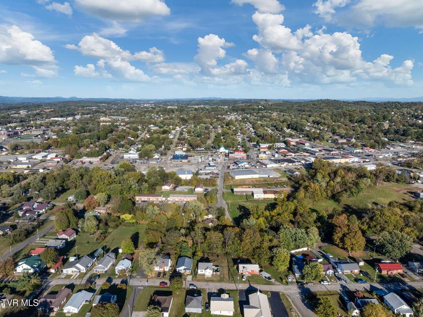 Photo #42: 811 Crescent Street