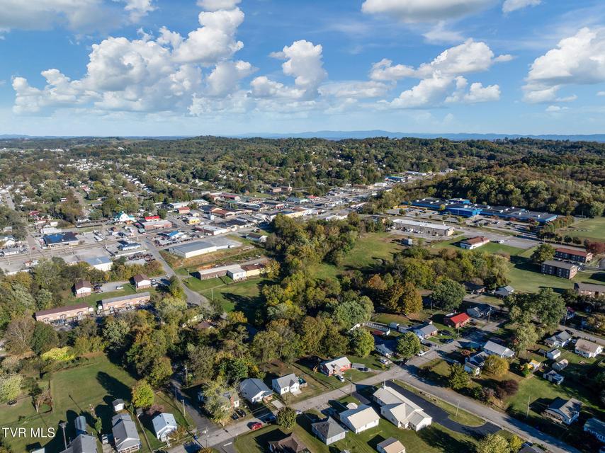 Photo #45: 811 Crescent Street