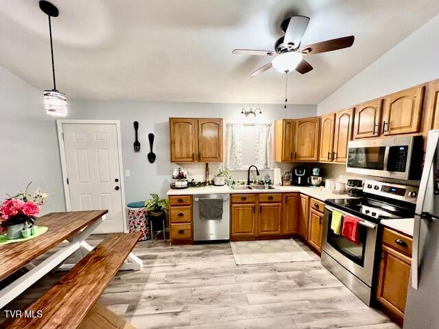 Photo #5: 1341 Little Mountain Road