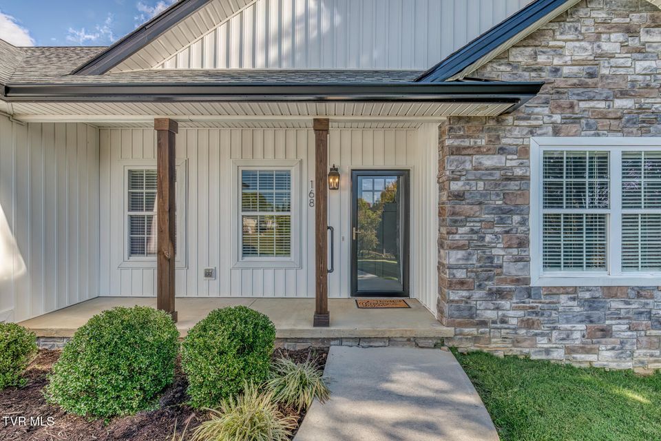 Photo #5: 168 County Farm Road