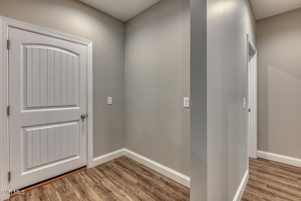 Photo #32: 168 County Farm Road