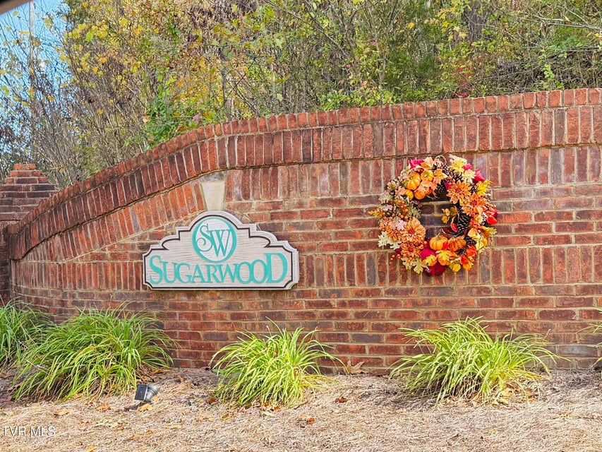 Photo #2: 128 Southridge Drive