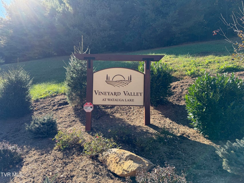 Photo #3: #26 Vineyard Valley Trail