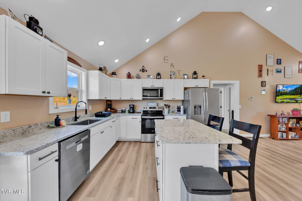 Photo #7: 4011 Neighborly Way