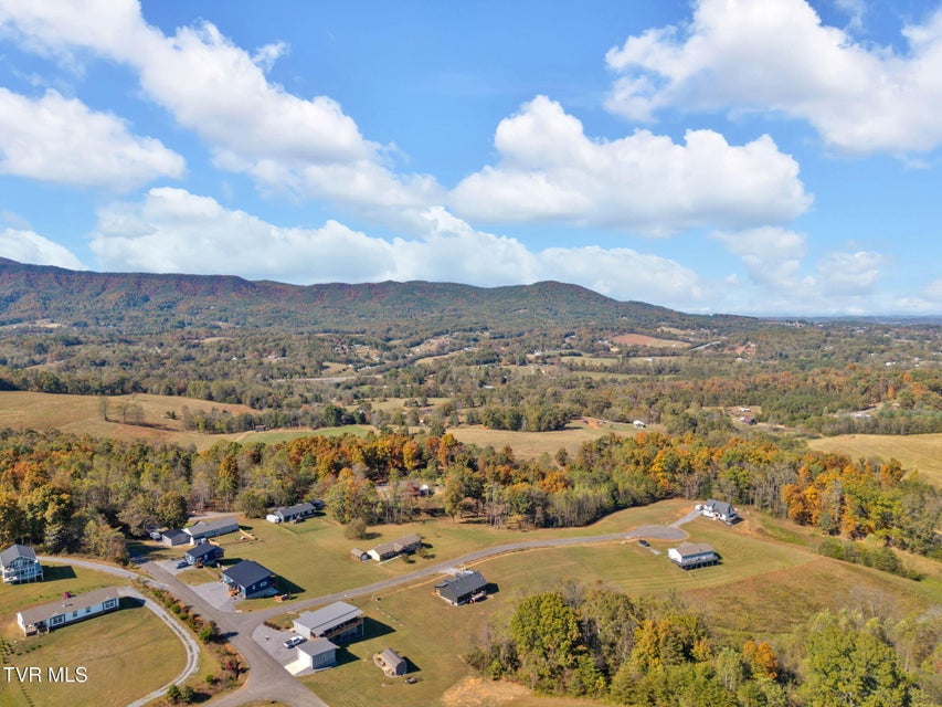 Photo #45: 4011 Neighborly Way