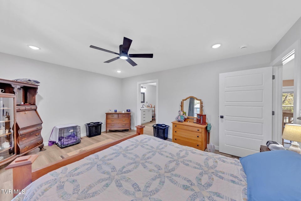 Photo #24: 4011 Neighborly Way