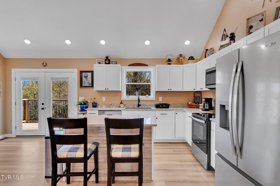 Photo #15: 4011 Neighborly Way