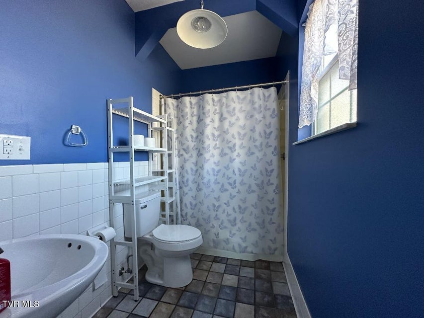 Photo #8: 1901 Anderson Street