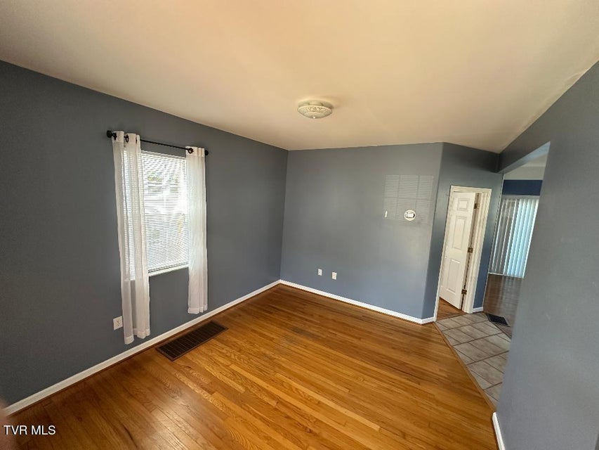 Photo #6: 1901 Anderson Street