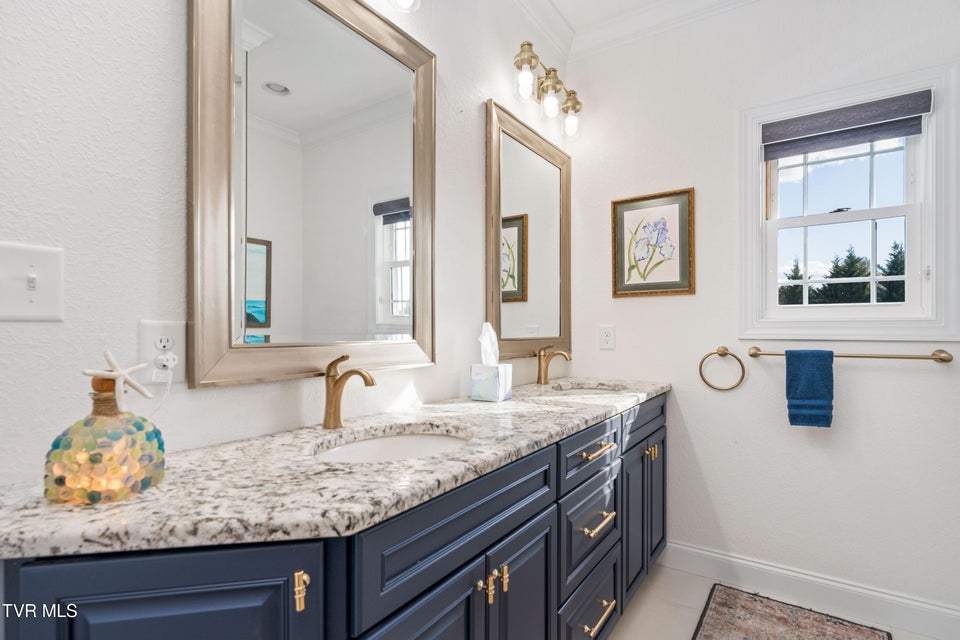 Photo #33: 386 Andy Cole Road