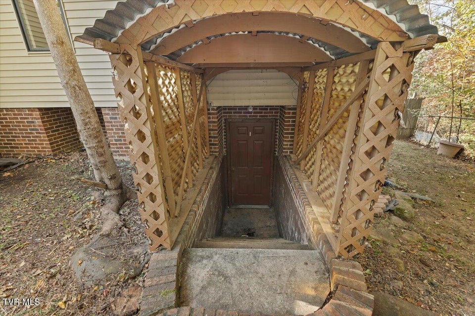 Photo #9: 133 Hickory Hollow Road