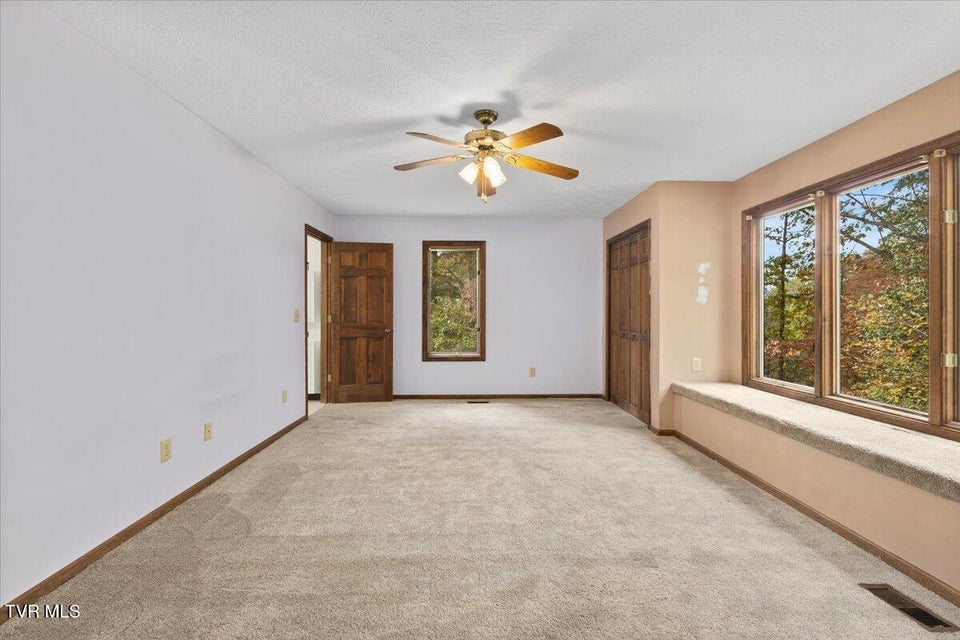 Photo #39: 133 Hickory Hollow Road