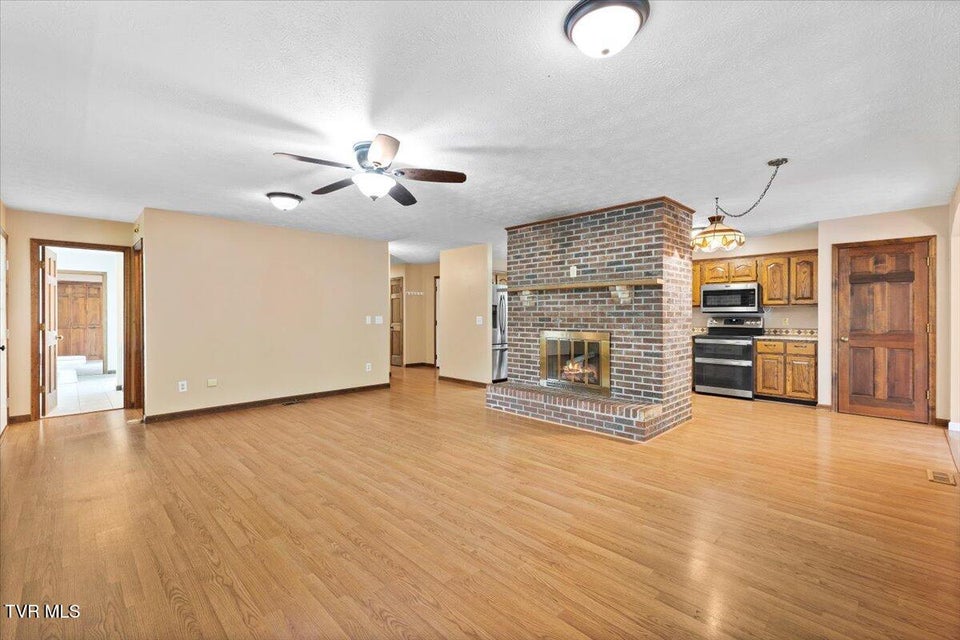 Photo #30: 133 Hickory Hollow Road