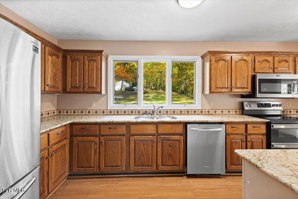 Photo #25: 133 Hickory Hollow Road