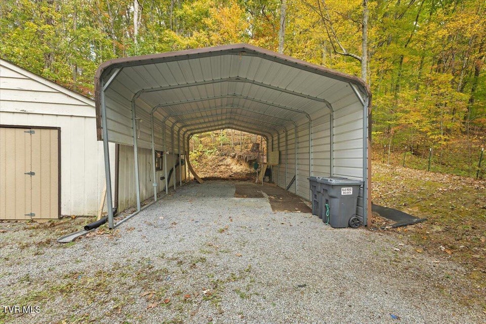 Photo #18: 133 Hickory Hollow Road