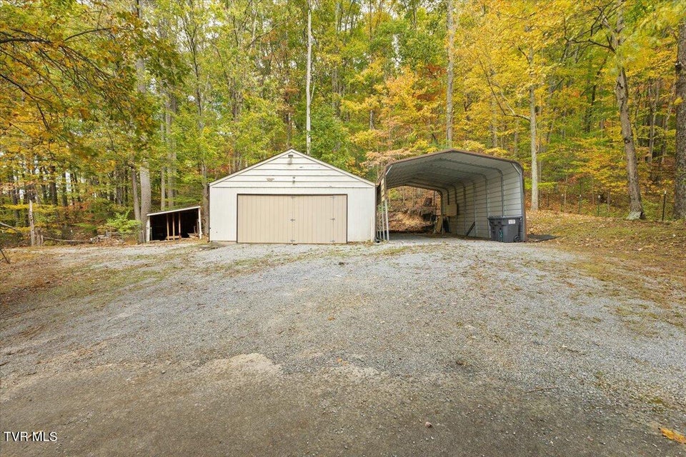 Photo #17: 133 Hickory Hollow Road