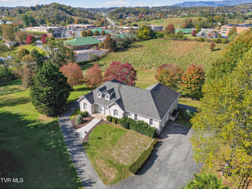 Photo #4: 625 Locust Street