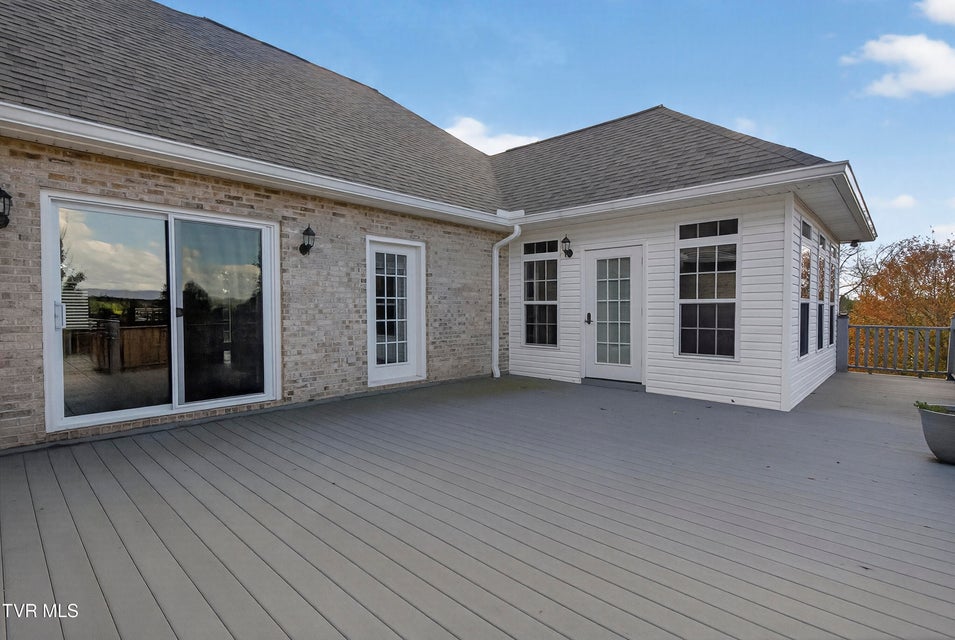 Photo #19: 625 Locust Street