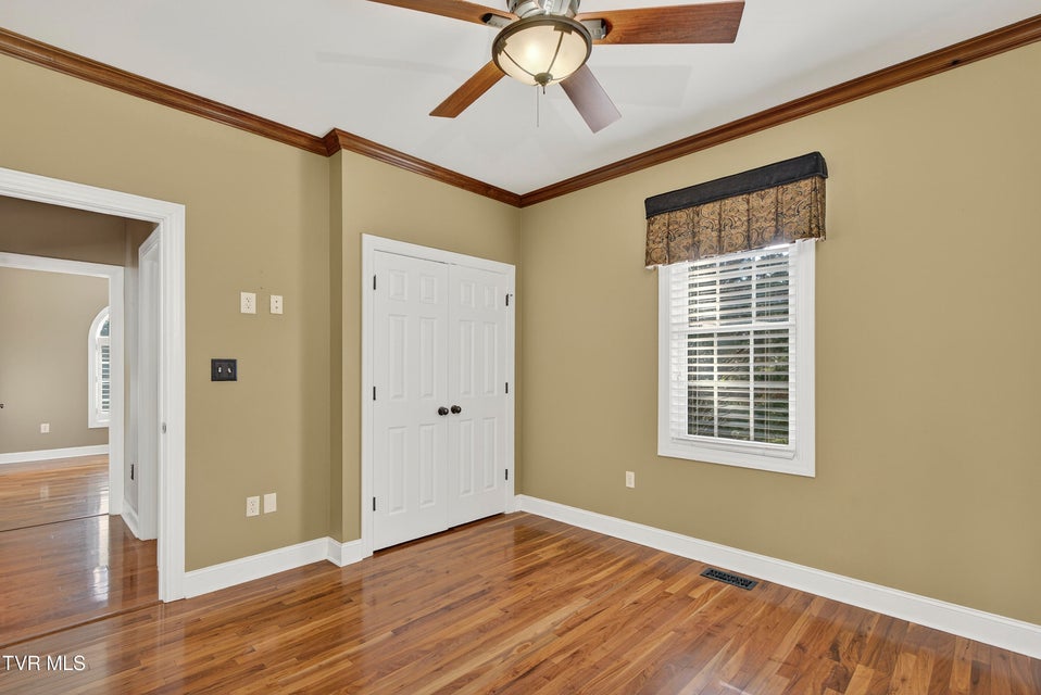 Photo #41: 625 Locust Street