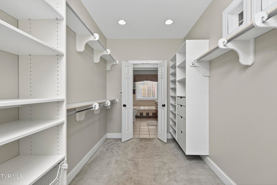 Photo #51: 625 Locust Street