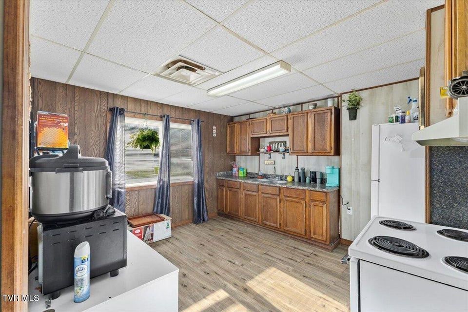 Photo #12: 1104 Rittertown Road