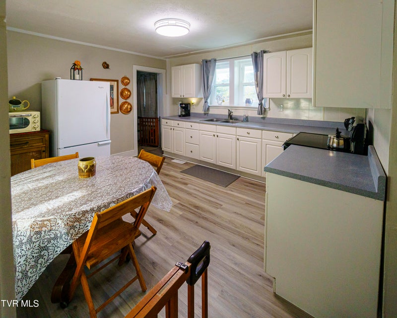 Photo #10: 1036 Oak Drive Circle