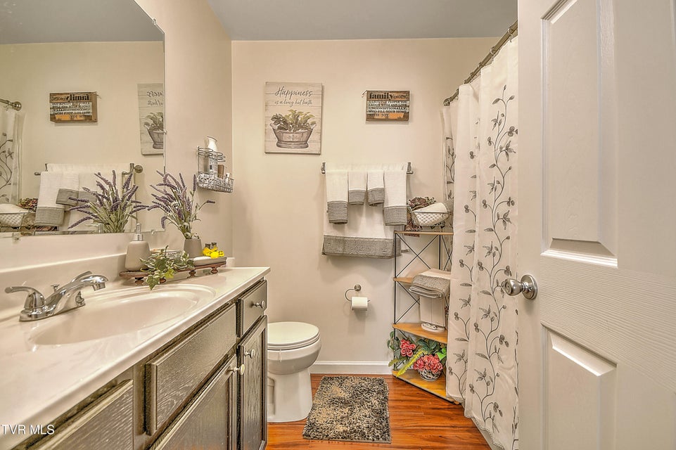 Photo #14: 722 Watauga Avenue